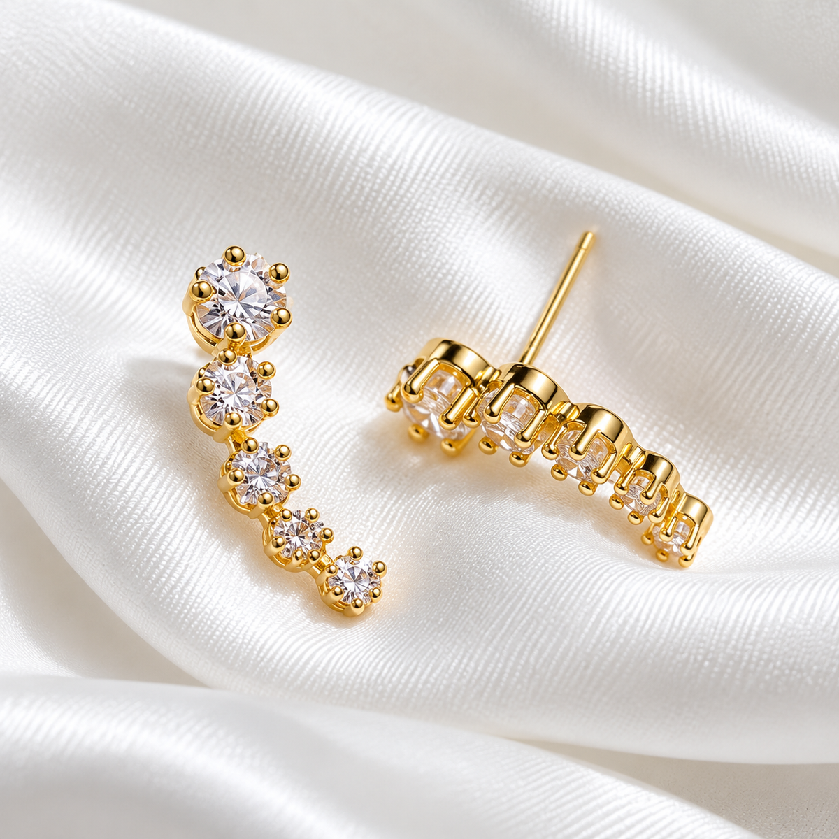 Brinco earcuff com 5 zircônias transparente
